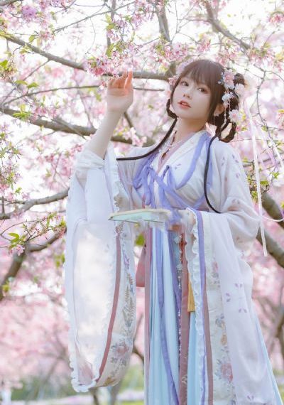头型像飞天小女警极品美女激情啪啪_BD在线视频观看
